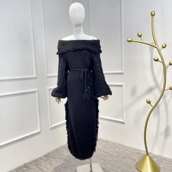 2022 Naujas Žiemos Aukštos Kokybės Elegantiškas Balta Juoda Skara Apykaklės Diržo Kutas Prabangos Stiliaus Ilgi Megztiniai Megztinis Suknelė