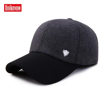 UNIKEVOW Naujas arrivel Mados logotipas žiemos beisbolo kepurės su ausimis Atsitiktinis žiemos skrybėlę šiltos kepurės vyrams golfo skrybėlę vyrų ir moterų