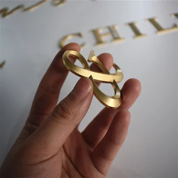 Pagal užsakymą Pagaminti 5mm Storio Tvirtą Aukso Spalvos Aliuminio Pasirašyti 3D Iškilumo Metalinės Raidės