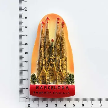 Barselonos orientyras pastatas Sagrada Familia dervos dažytos amatų suvenyrų magnetas šaldytuvas lipdukas
